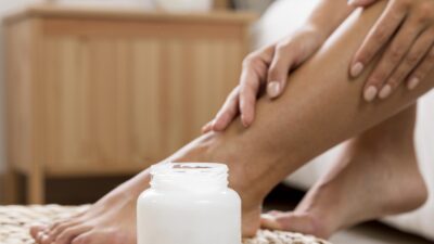 Cara Efektif Mengatasi Bau Kaki: Tips untuk Menjaga Kaki Anda Tetap Segar dan Bersih